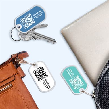 Lost & Found QR tag for bags and keys