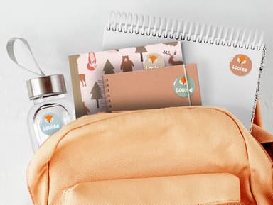 Round Name Stickers - Theme