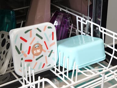 Round Name Stickers - Theme